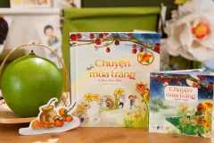 Mang hương sắc đoàn viên gói vào trang sách