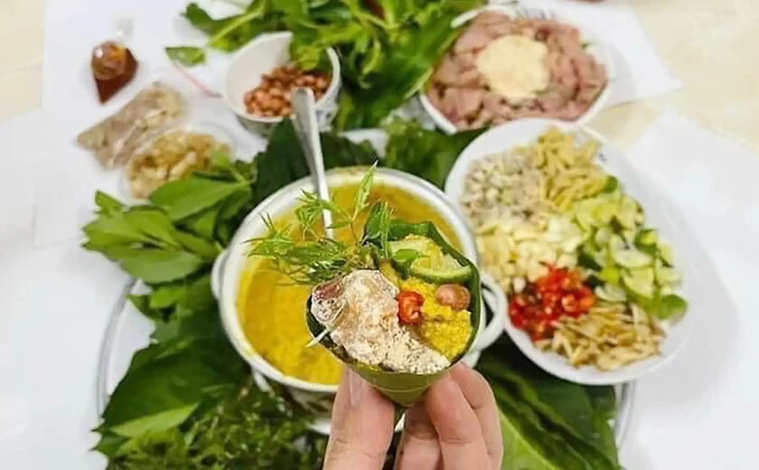 Hấp dẫn gỏi cá mè Quan Sơn