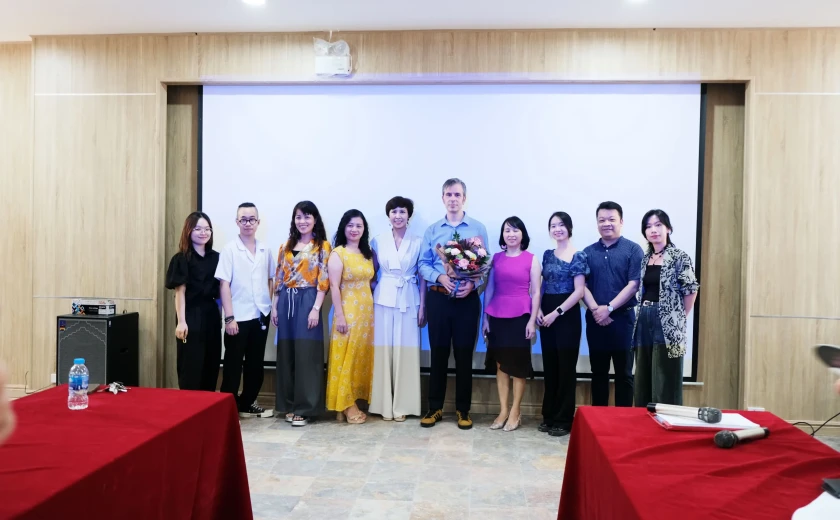 Hội thảo khoa học “SUST-AI-NABILITY”: Khi trí tuệ nhân tạo, thời trang và không gian cùng kiến tạo xu hướng tương lai