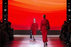 Mẫu Teen Maika Ngọc Khánh sải bước tại tuần lễ thời trang Milan Fashion Week 2025