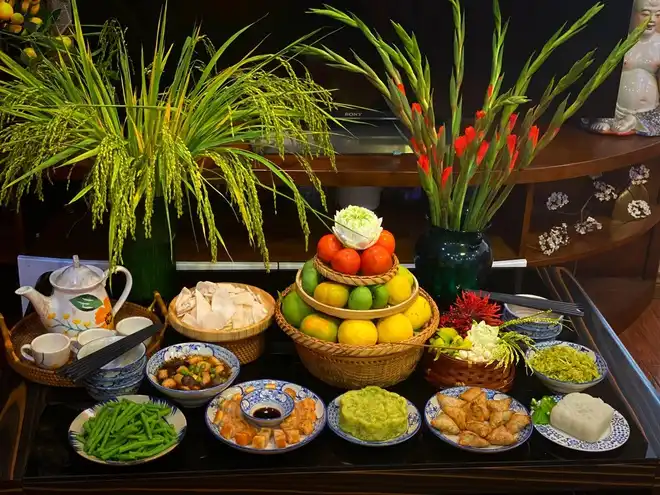 2025年8月の月の月に満月を崇拝する美しい時間枠と儀式、すべての家のための祈り