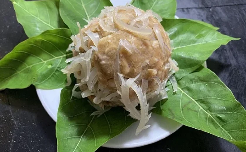 Món ăn ở Ninh Bình vừa bày lên mâm đã hết sạch, khách ăn xong liền hỏi mua mang về