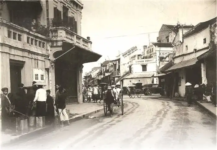 Hồn Cốt Của Thăng Long Hà Nội Thông Qua Lăng Kính Tổ Nghề