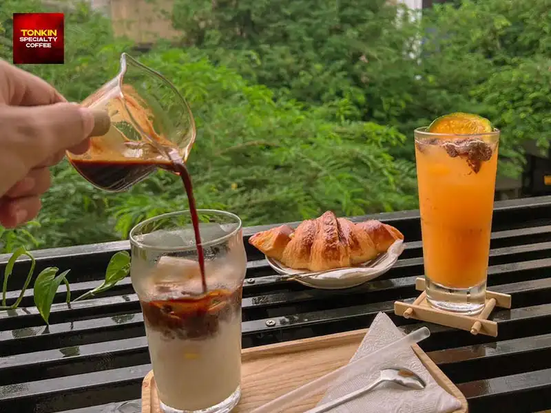 Tonkin Coffee, Quán cà phê local tại Quận 1 đáng trải nghiệm!