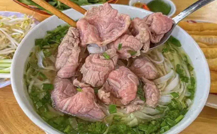 Mùa hè Hà Nội ăn gì?