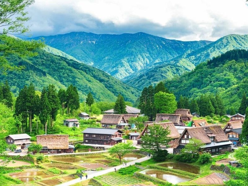 Ainokura ancient village