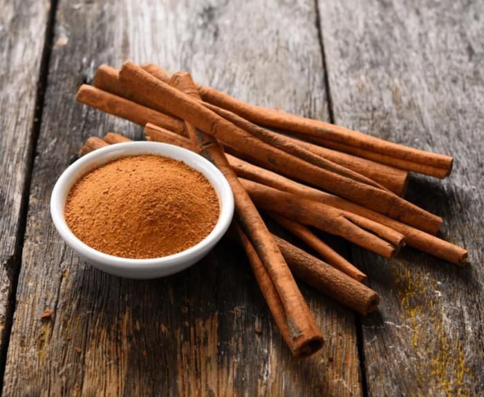 Quế giàu proanthocyanidins giúp giữ cho các tế bào da và tóc trẻ trung. (Nguồn: Quế Rừng Xanh)