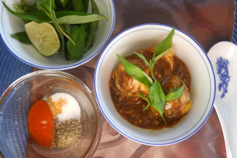trung-vit-lon