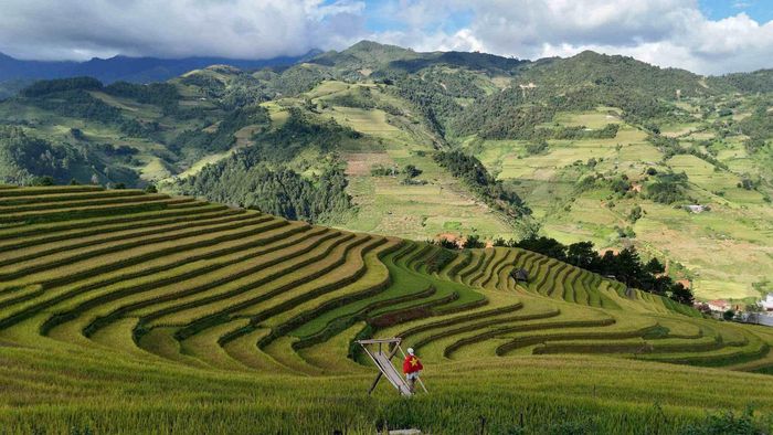 Chưa nhiều du khách biết đến Háng Đăng Dê, vì vậy bầu không khí ở đây vẫn giữ được sự tĩnh lặng. Ảnh: Tuyên Parafu